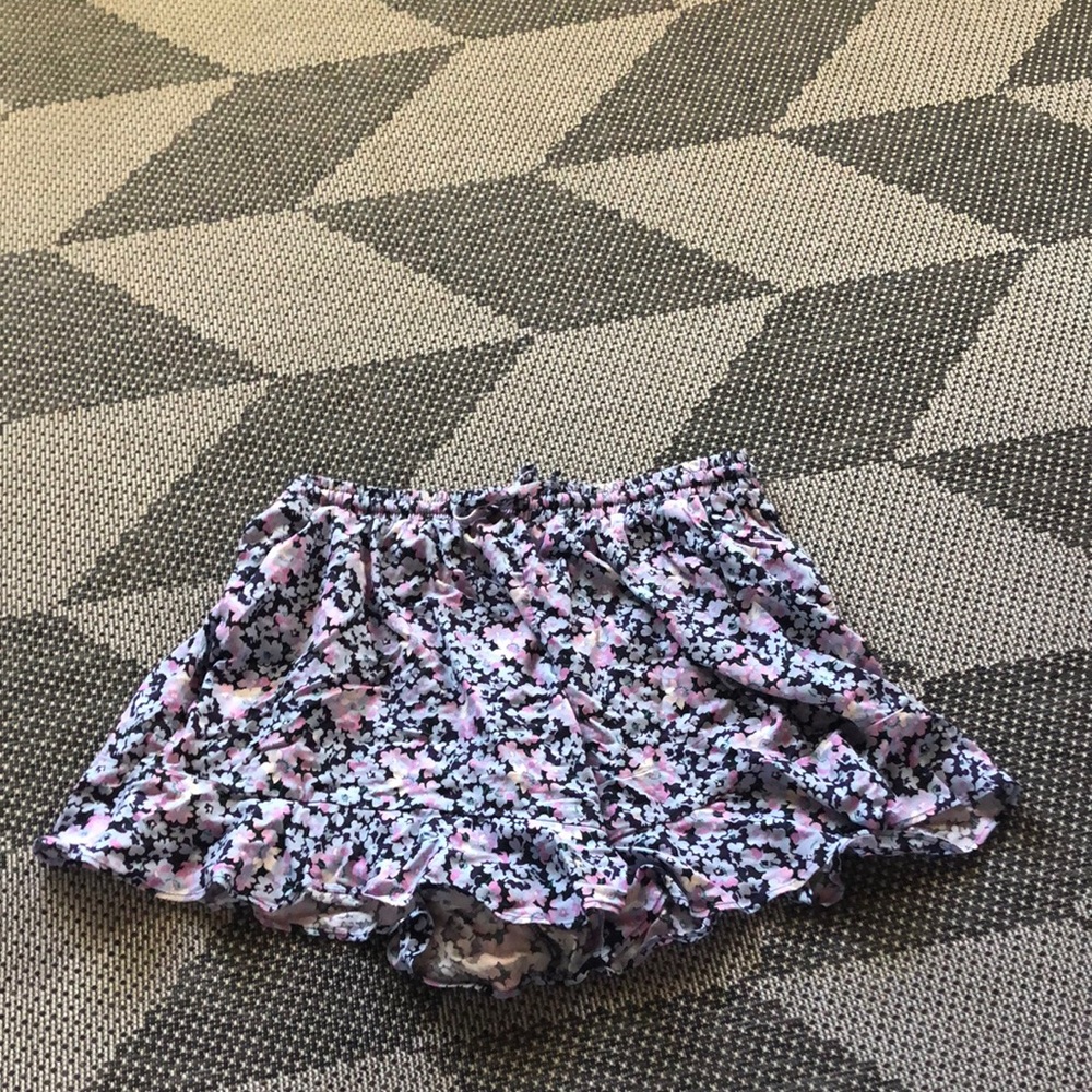 Flower shorts